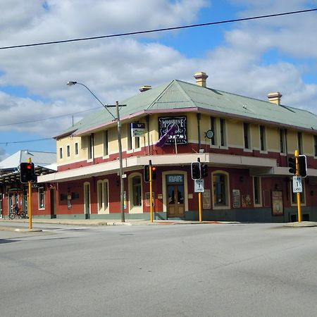弗里曼特 Moondyne Joe'S酒店 外观 照片